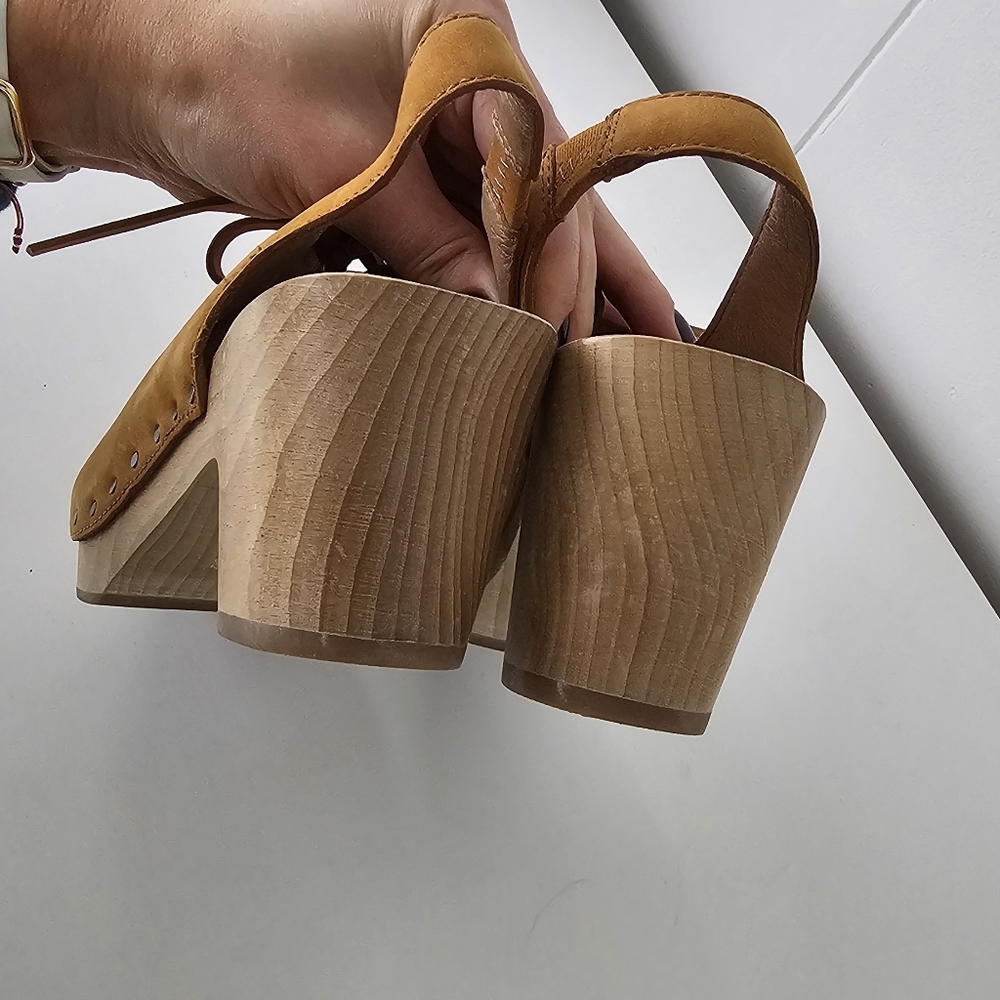 Madewell Cecilia Lace-Up Clog in Tan Size 7 - Picture 6 of 10